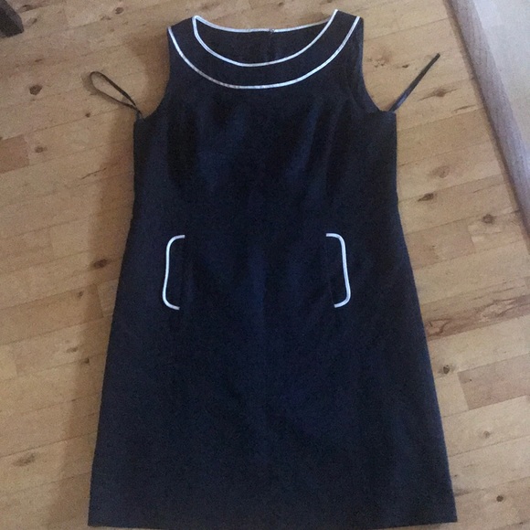 Ann Taylor Dresses & Skirts - Ann Taylor loft little black dress